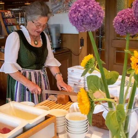 Ramsauhof Pool & Wellness 4* رامساو أم داتشستين