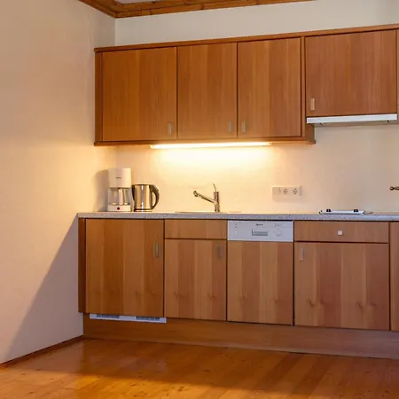 Ramsauhof Pool & Wellness فندق 4*