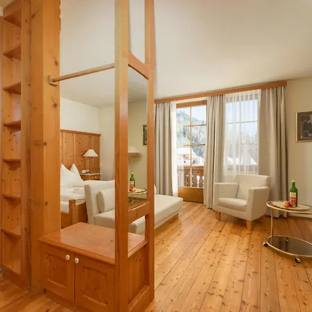 Ramsauhof Pool & Wellness رامساو أم داتشستين