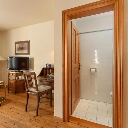 Ramsauhof Pool & Wellness Breakfast & Light Dinner Buffet 4*