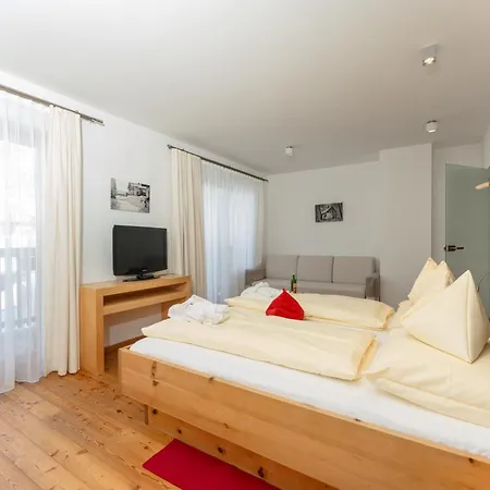 Hotel Hotel Ramsauhof B&B Pool & Wellness 4*