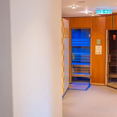 Ramsauhof Pool & Wellness 4*