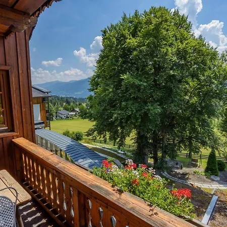 Ramsauhof Pool & Wellness 4*