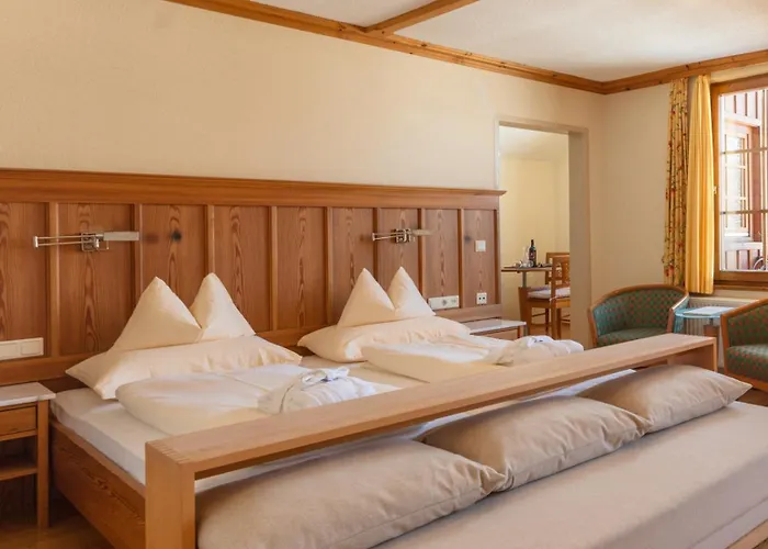 Ramsauhof Pool & Wellness 호텔 4*