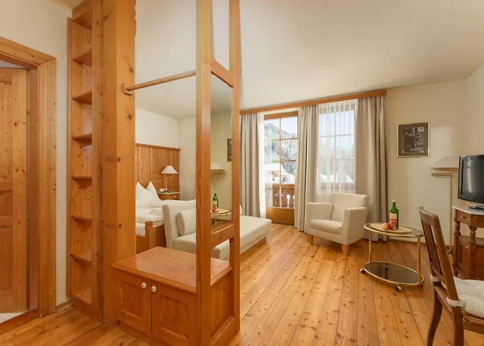 Ramsauhof Pool & Wellness 람자우 암 다흐스타인